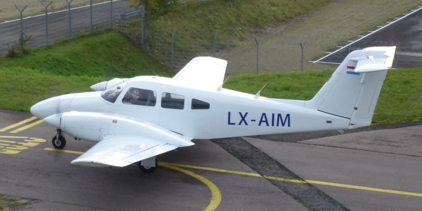 AERO-SPORT is the largest and most active aviation club in Luxembourg. We have more than 600 members and a fleet of 13 reliable and well maintained aircraft.